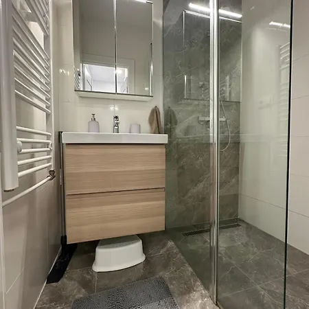 Apartament Moderny V Ruzinove