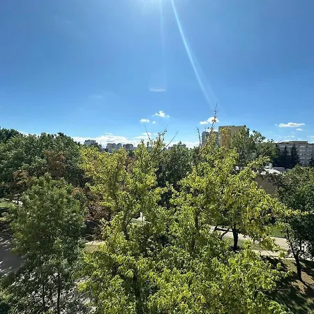 Moderny V Ruzinove Апартаменти Братислава