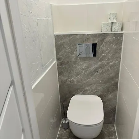 Moderny V Ruzinove Апартаменти Братислава